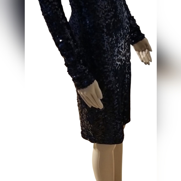 Le Chateau Sequined Keyhole Cut-out Bodycon Dress / Sz XXS / Eggplant Colour - Picture 9 of 17